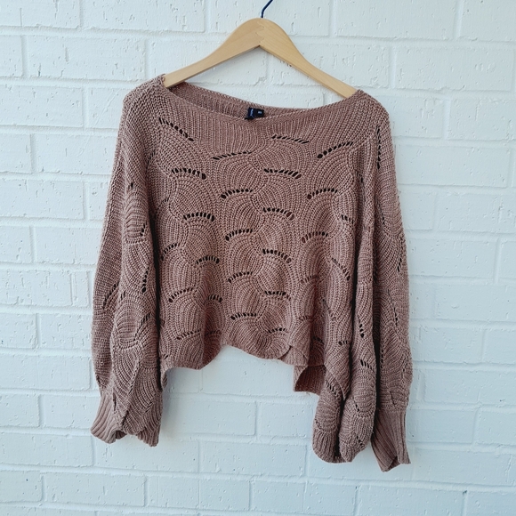 Moon & Madison Cropped Oversized Knit Sweater Batwing Off The Shoulder Sz:XS - Picture 1 of 7
